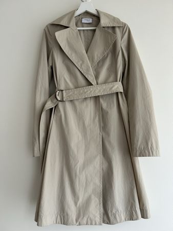 Beautiful A-line trenchcoat Akris Punto