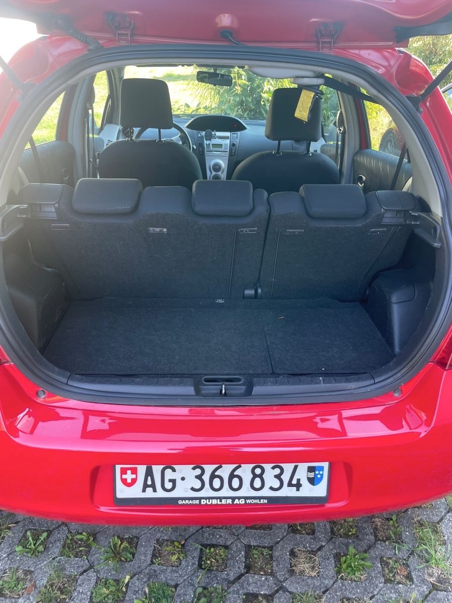 Toyota Automobili: Toyota Yaris 1.3 – Usato da Beinwil am see venduto da ana_5dnf 5