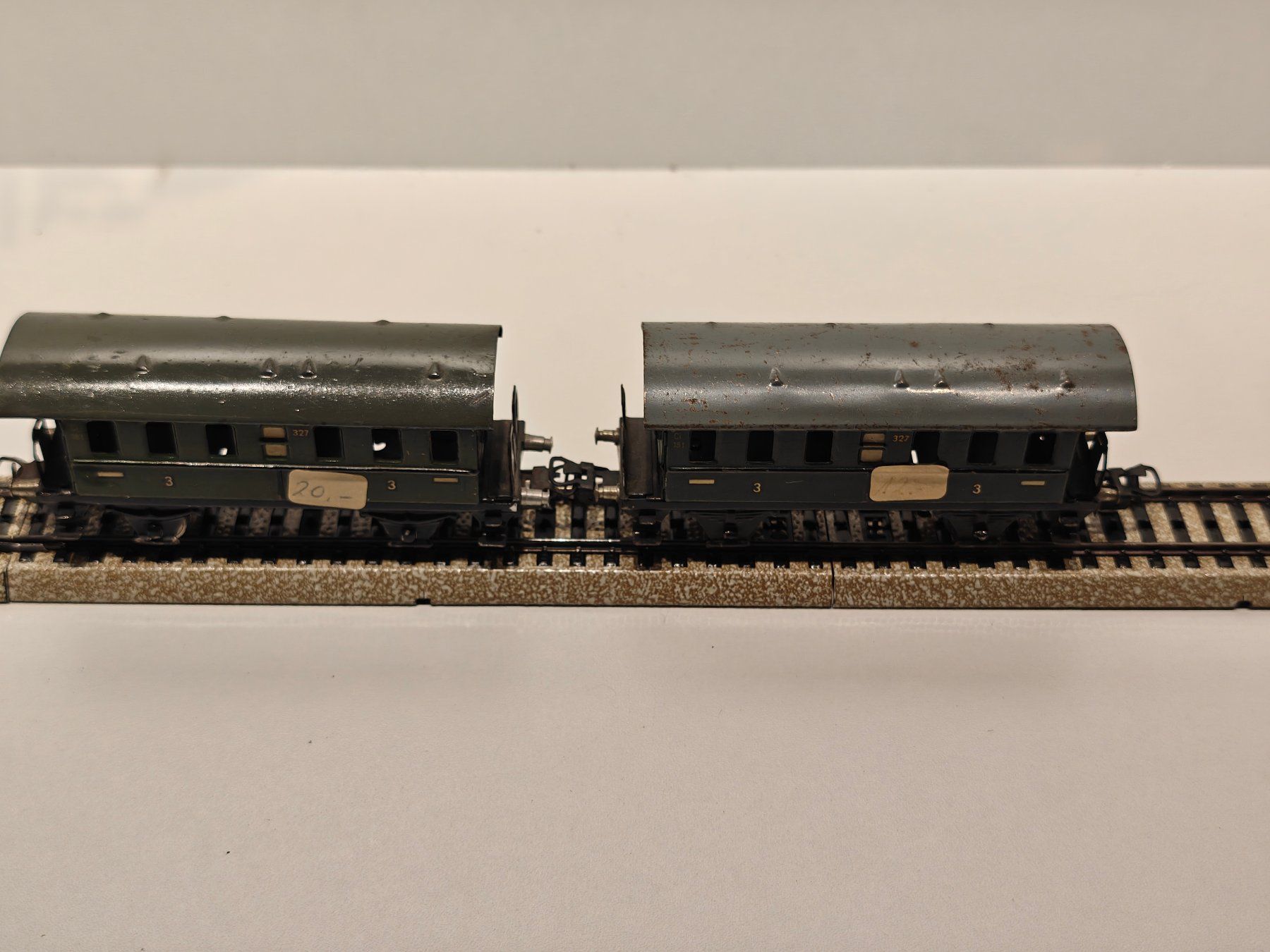 Märklin Trains électriques: 4 uralte Märklin Wagen – D'occasion à Braunau par Homersimpson 3