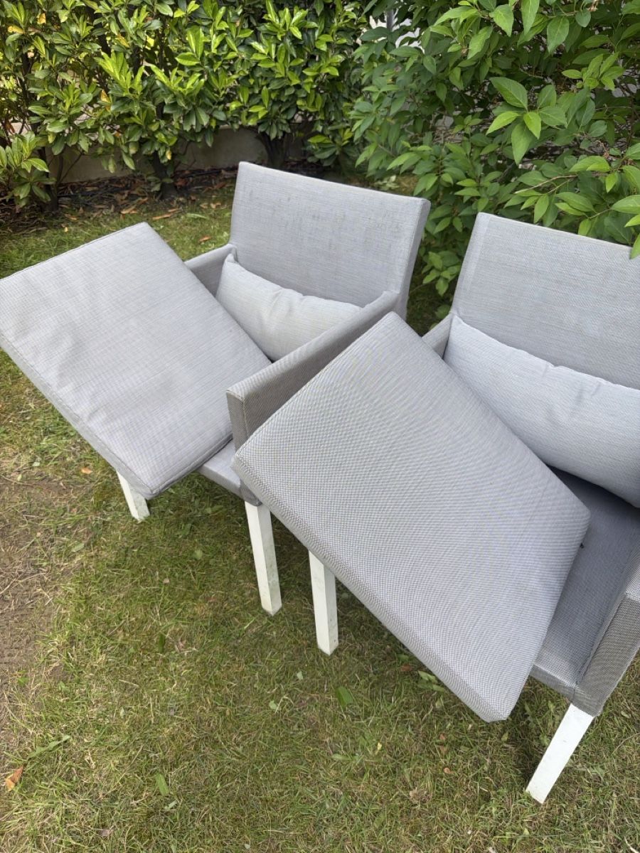 Sedie: Garden chairs grey x 2 – Usato da Mont-sur-Lausanne venduto da sashwindow 2