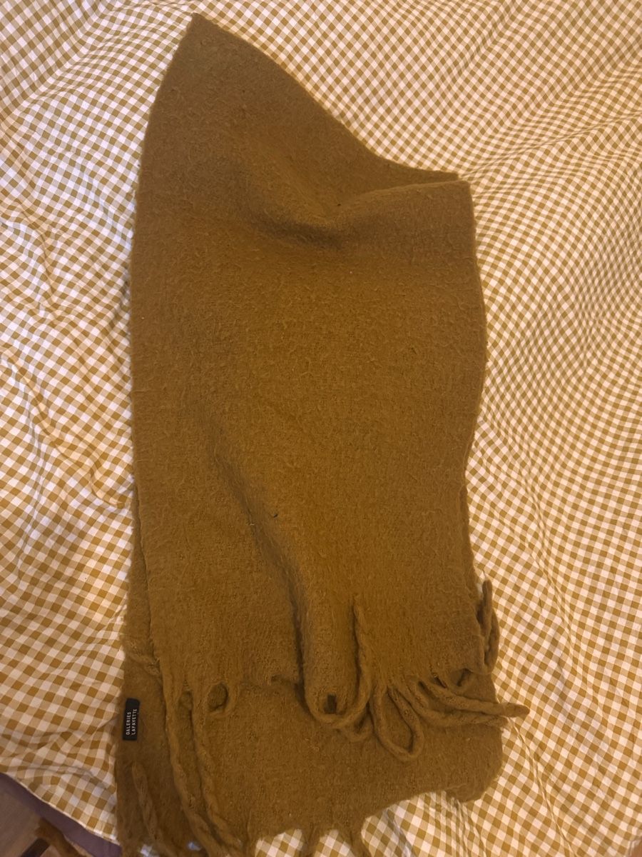 Foulard & Sciarpe: Écharpe jaune moutarde  – Usato da Vevey venduto da ebuache 1