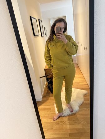 Essentiel Antwerp Jogginganzug Damen Grösse 0/1