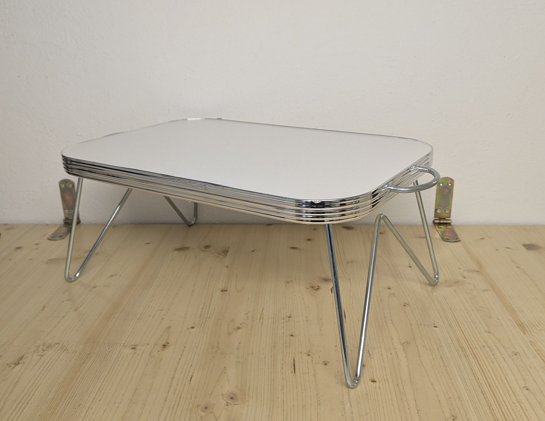 Tavoli: Dürkop Vintage Klapptisch Tablett Tisch – Usato da Villmergen venduto da K_o_c_h