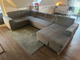 Grosse Wohnlandschaft mit Bettfunktion & Stauraum – CHF 1.–