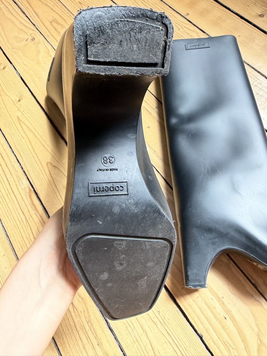 Damenschuhe: Coperni Rubber Boots – Gebraucht aus Zürich von Romjana 5