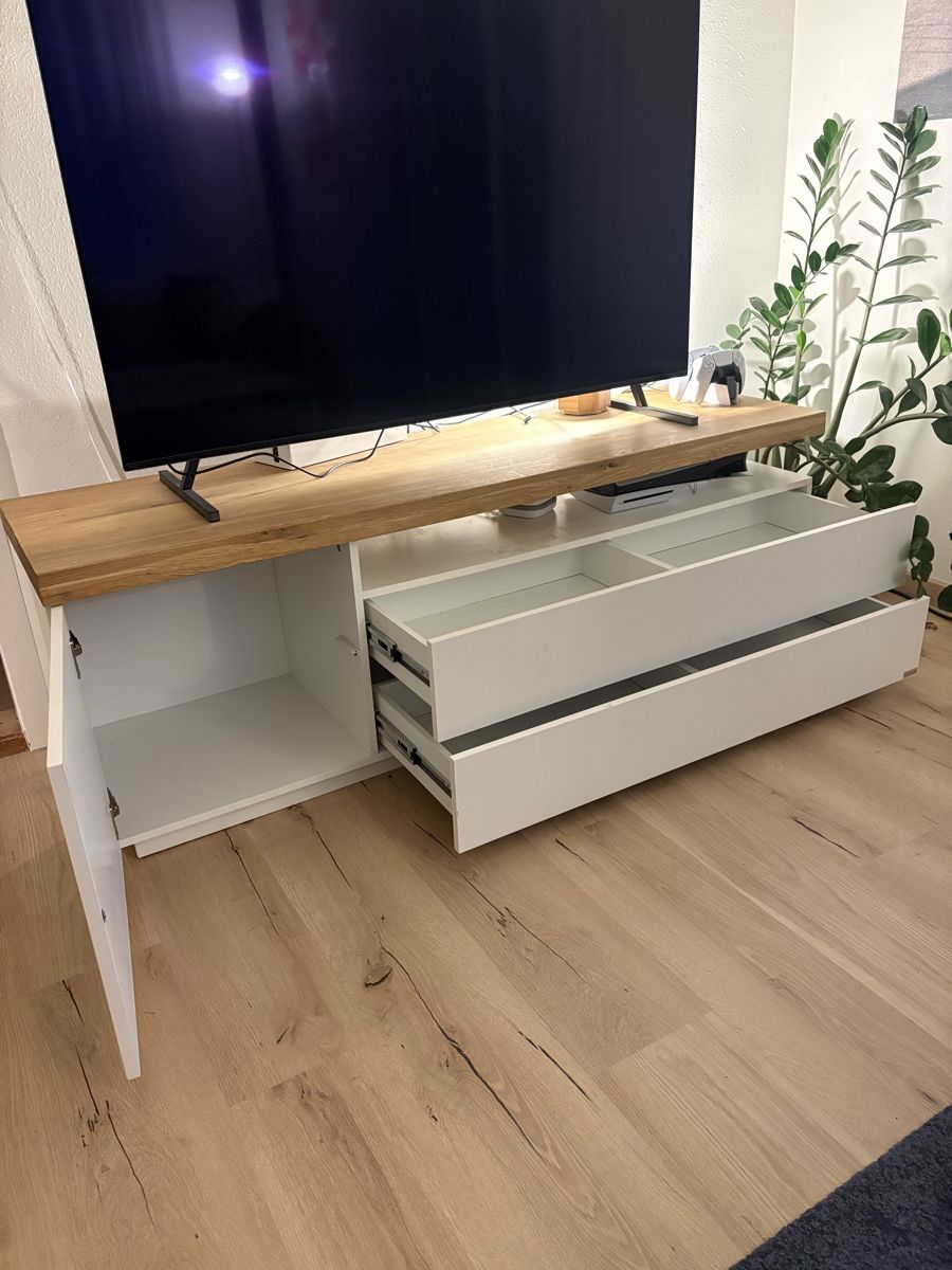 Mobili TV: TV-Möbel aus Holz – Usato da Rapperswil SG venduto da ricsam123 2