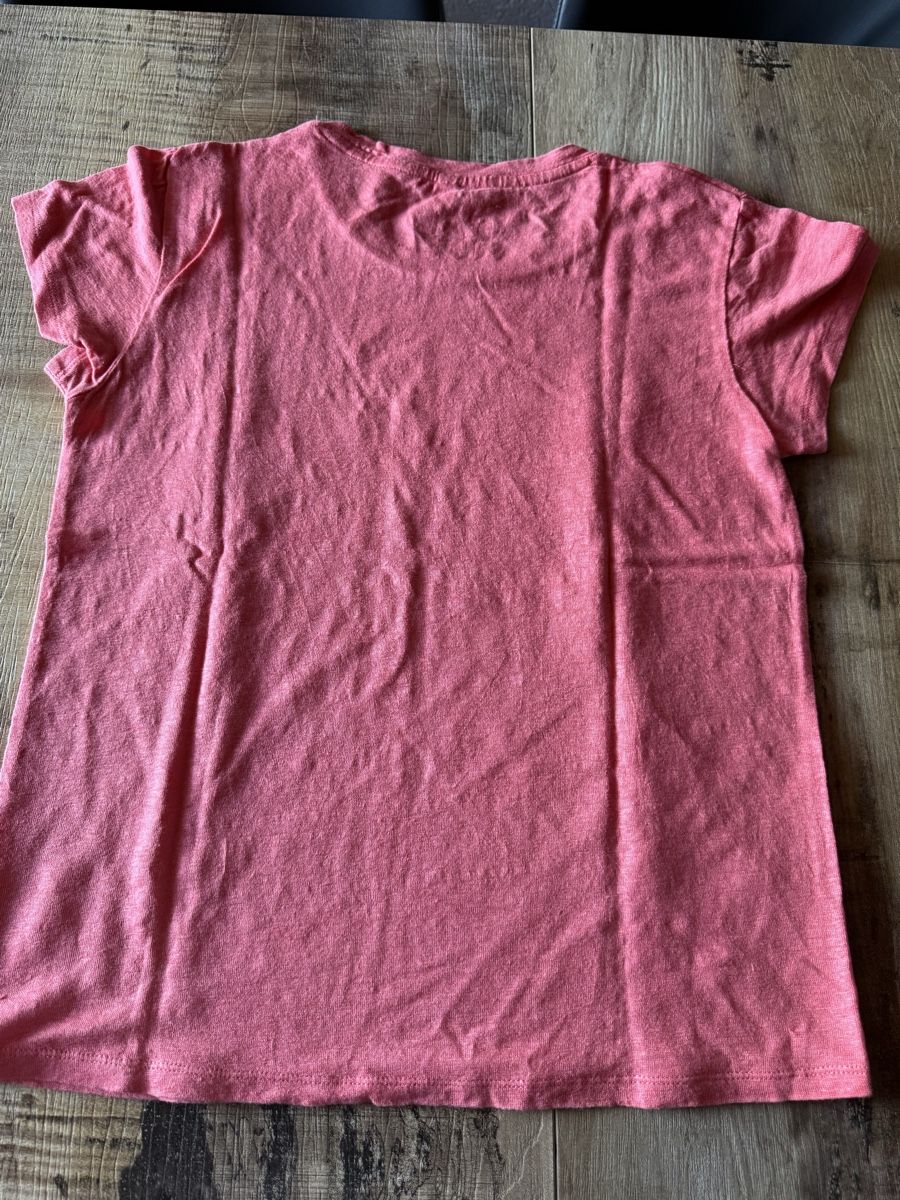 Camicette, T-shirt & Top: T.shirt fille – Usato da Genève venduto da Pingus2006 2