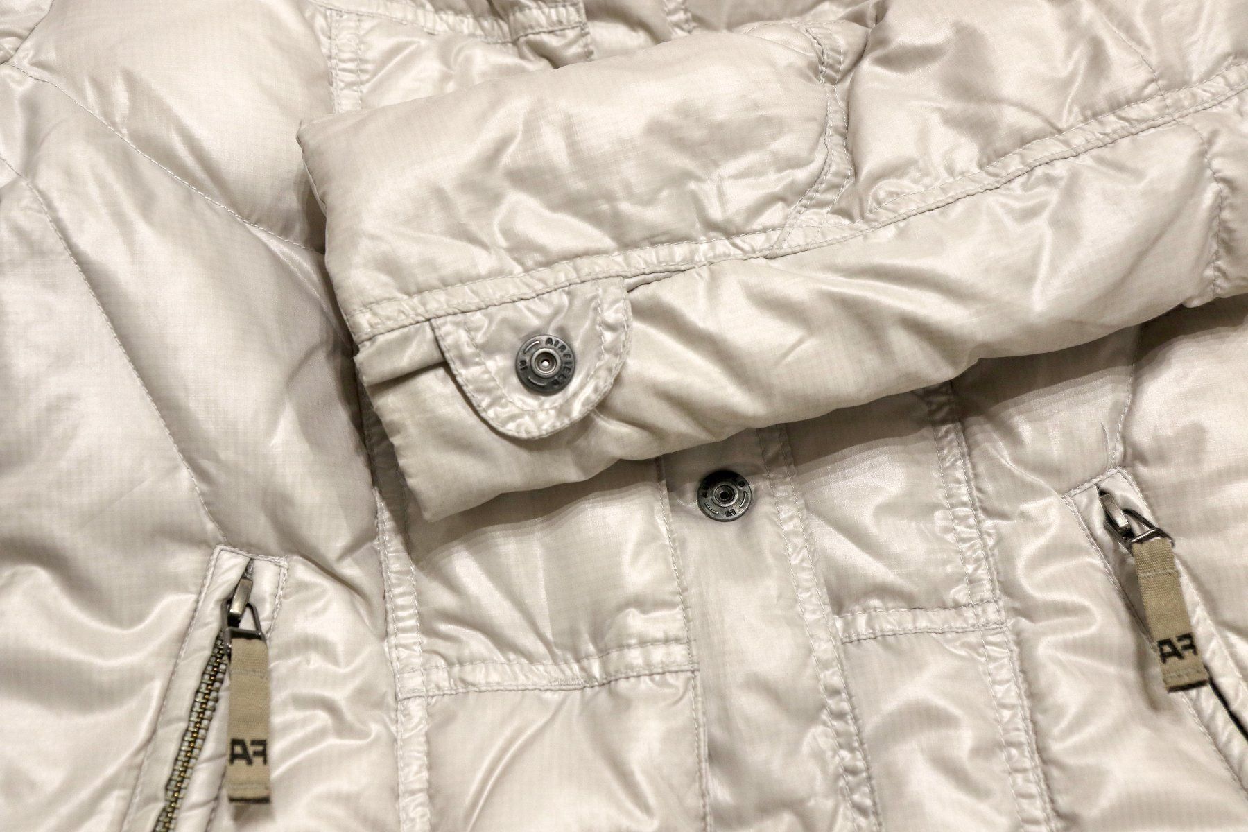 Airfield Giacche & Cappotti: AirField Mädchen Daunenjacke, Gr. 128 – Usato da Zürich venduto da Modnok 4