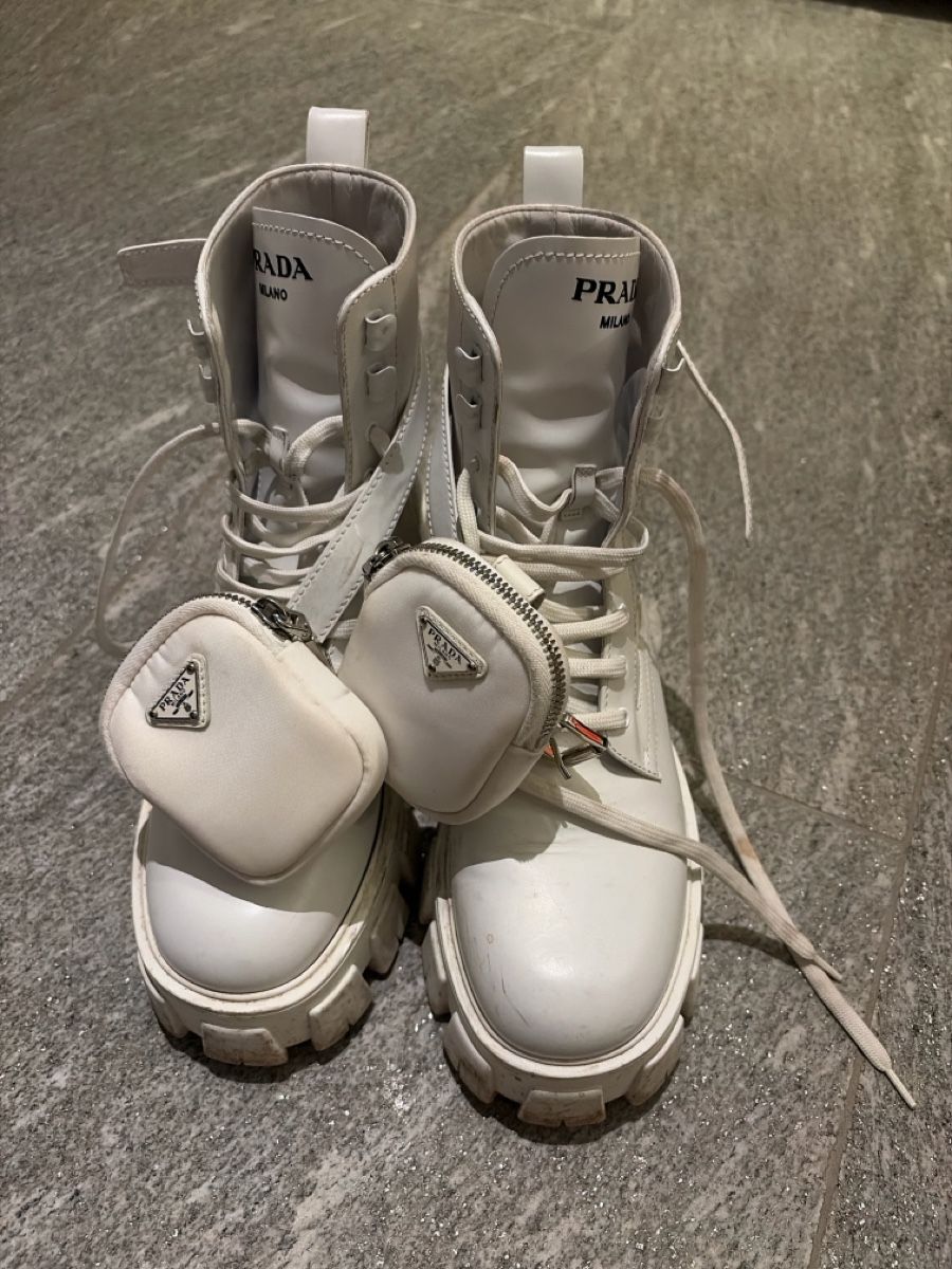 Prada Chaussures femmes: Stivali Prada - 38  – D'occasion à Davesco-Soragno par Chichijango 4