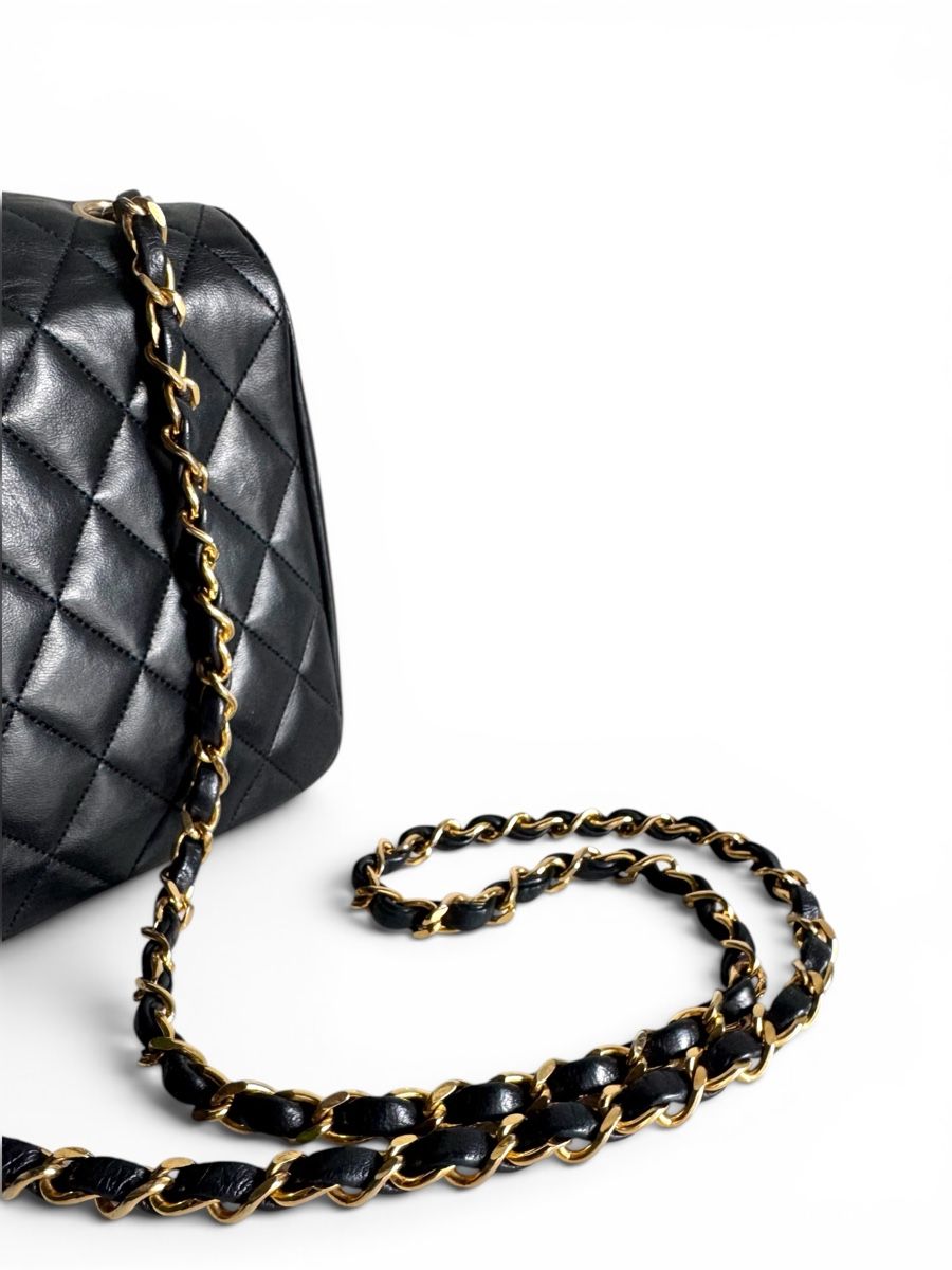 Chanel Borse da donna: Chanel Matelasse Lambskin Shoulder Bag Tasche – Usato da Kriens venduto da hannaandkiko 7