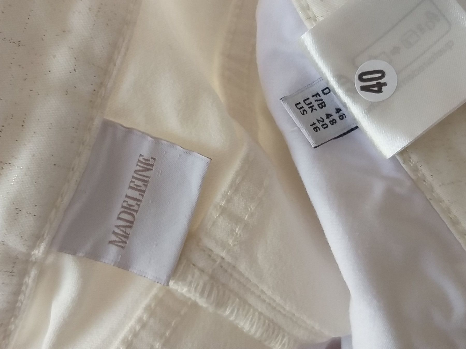 Madeleine Jeans: MADELEINE Jeans taille / Grosse 46 CH – Neuf (Voir description) à Cossonay-ville par Super-Price-Quality 9