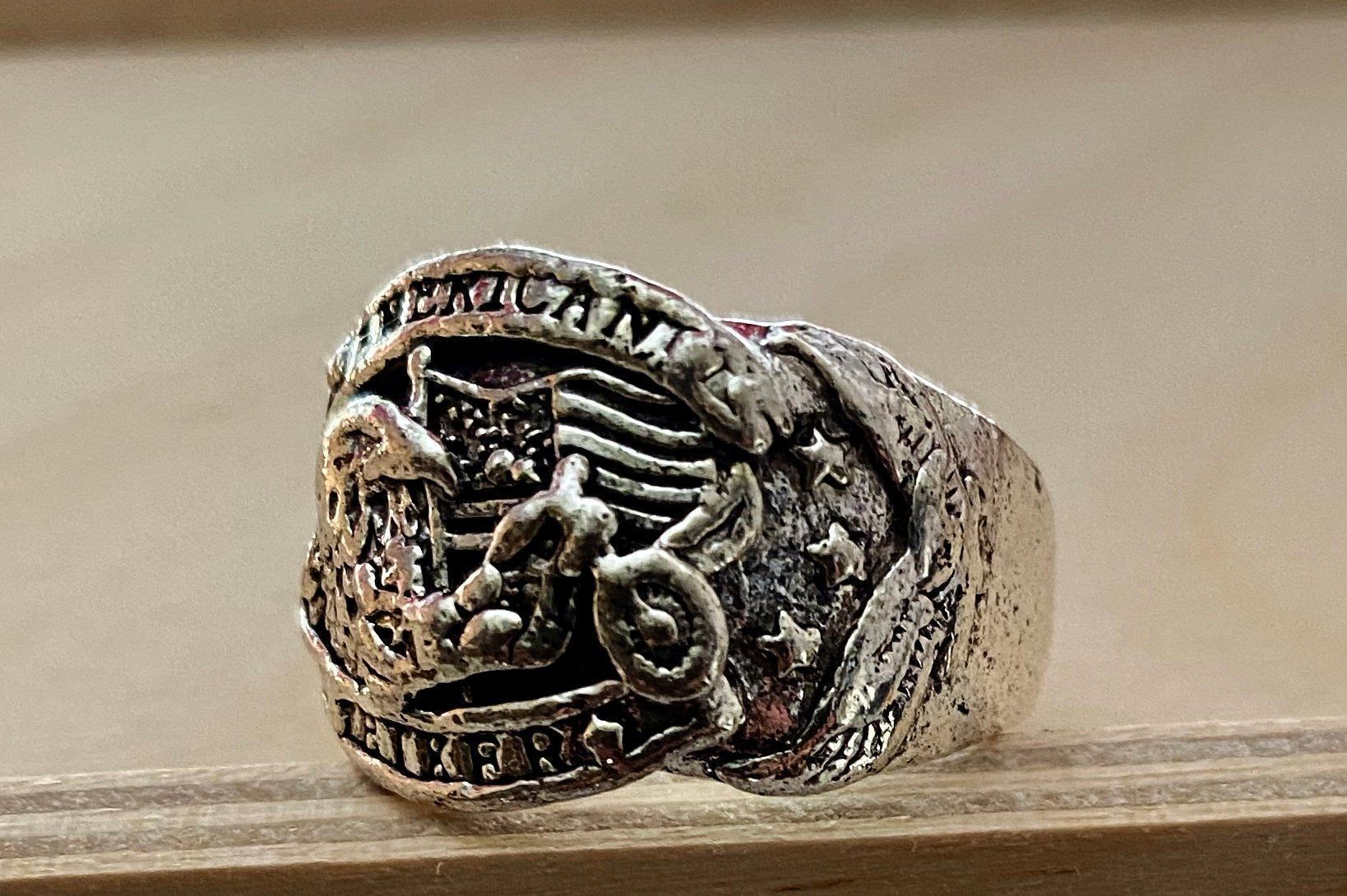 Anelli: BIKER RING SILBERFARBEN NEU+OVP – Nuovo (secondo la descrizione) da Bad Ragaz venduto da Schtupsi