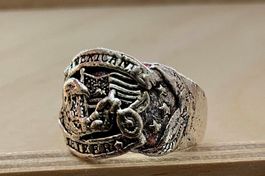 BIKER RING SILBERFARBEN NEU+OVP