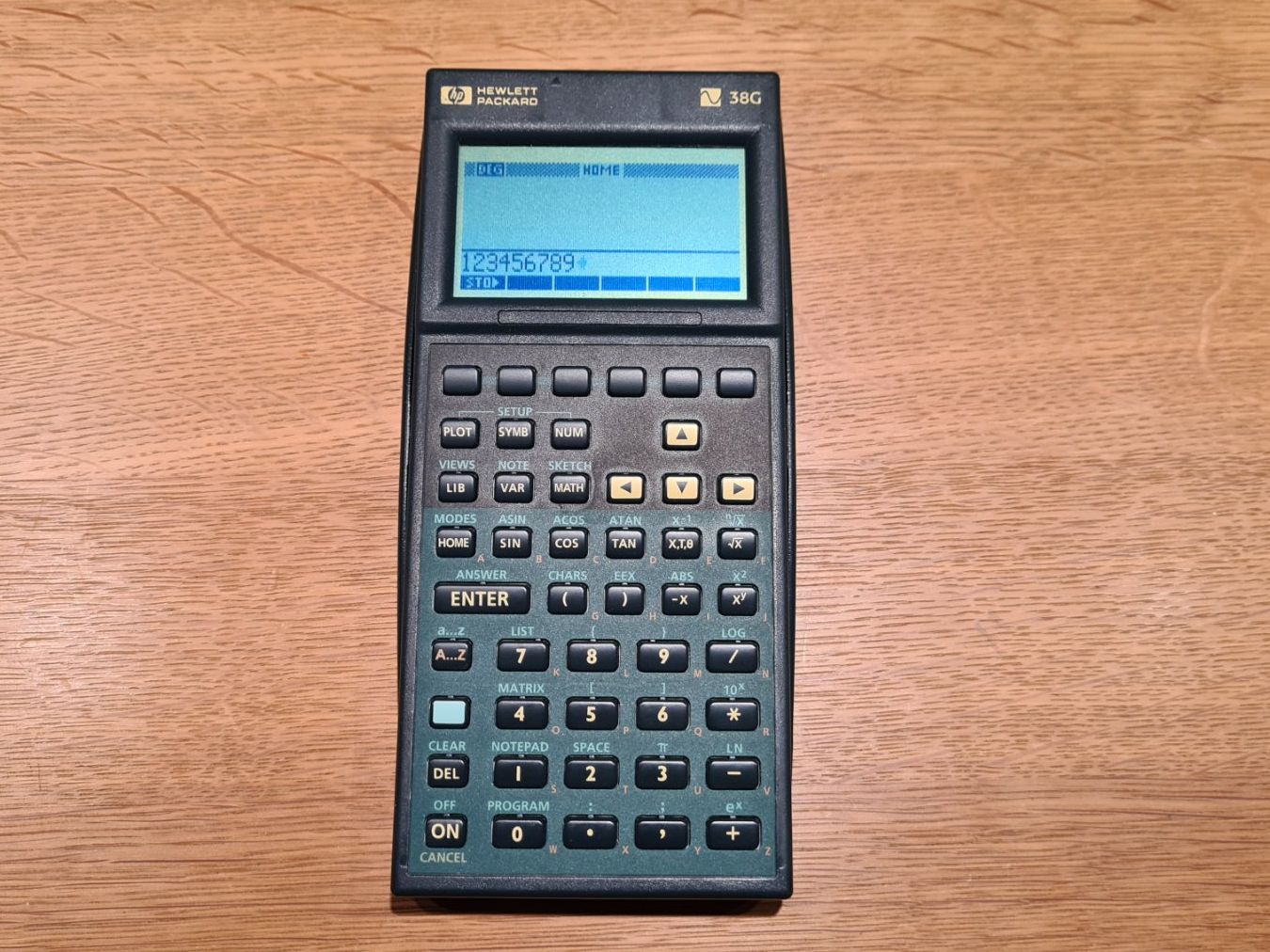 Hewlett Packard Taschenrechner: HP Hewlett Packard 38G Scientific Programmable Calculator – Gebraucht aus Winterthur von stufaphi 1