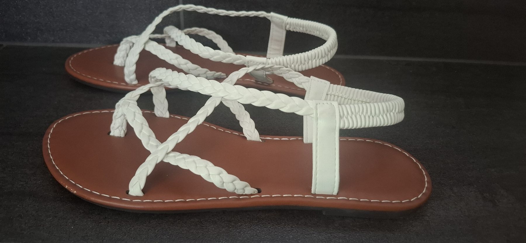 Scarpe da donna: Neue Sandalen,  Gr. 39 – Nuovo (secondo la descrizione) da Igis venduto da Tiggers1 1