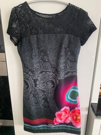 Kleid Desigual, Grösse 38, gefüttert, nur einmal getragen