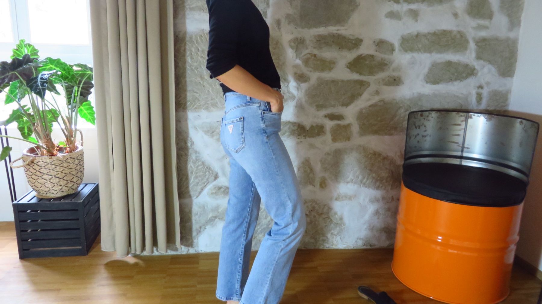 Guess Jeans: Jeans (Guess) – Usato da Pfäffikon ZH venduto da Purple_Jersey 2