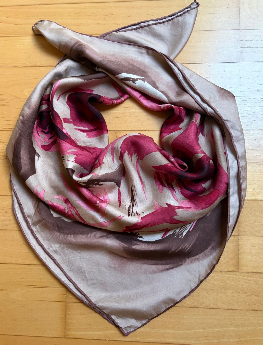 Foulard & Sciarpe: Seide Foulard – Usato da Unterägeri venduto da Jutka_04 4