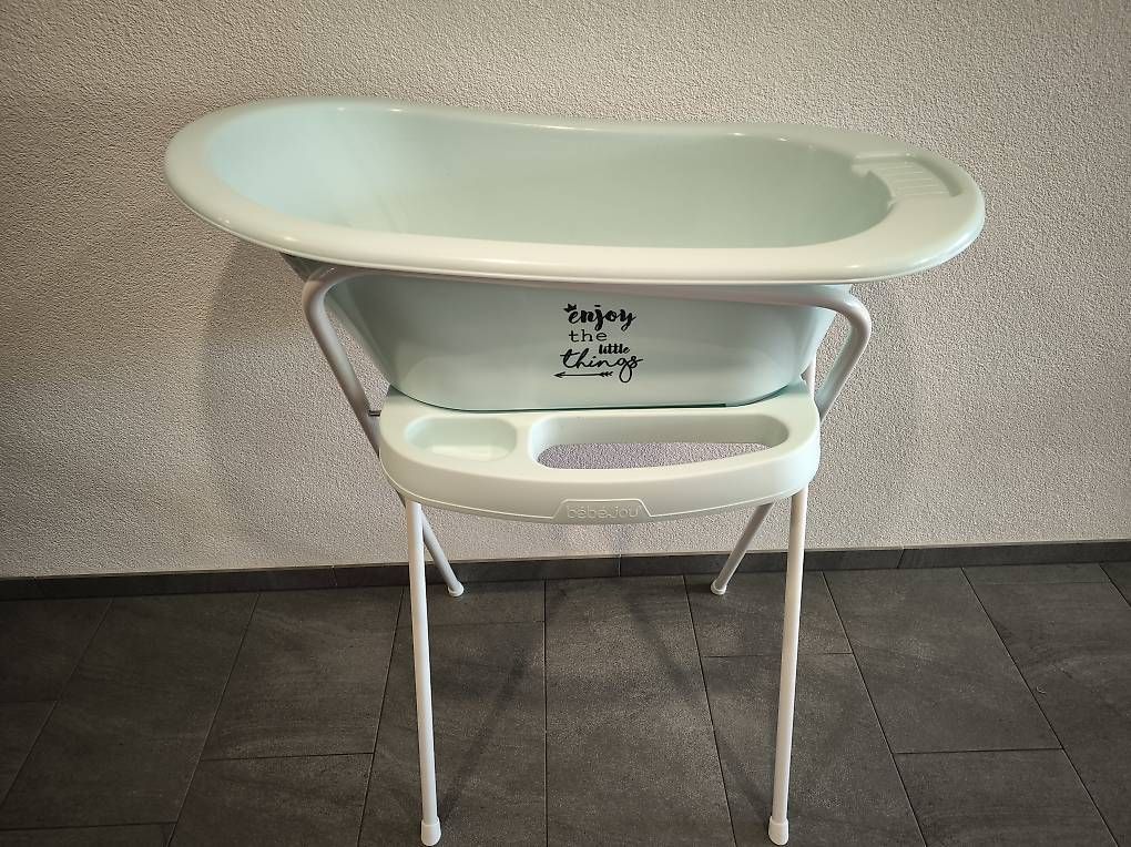 Vasche da bagno: Bébé-jou Babybadewanne mit Gestell – Usato da Sulzbach venduto da Dida2985