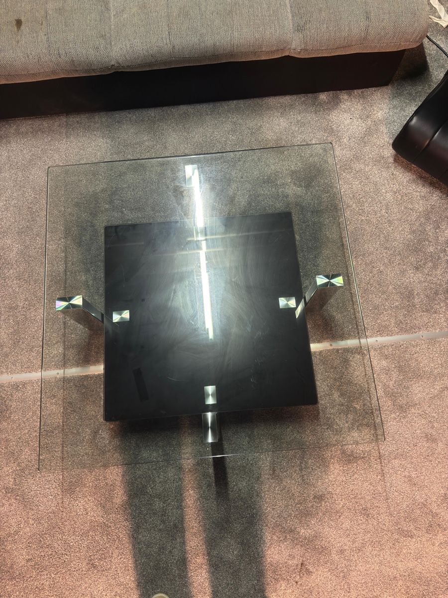 Tavoli: Stabiler Glas Tisch!  – Usato da Rain venduto da grmv 2