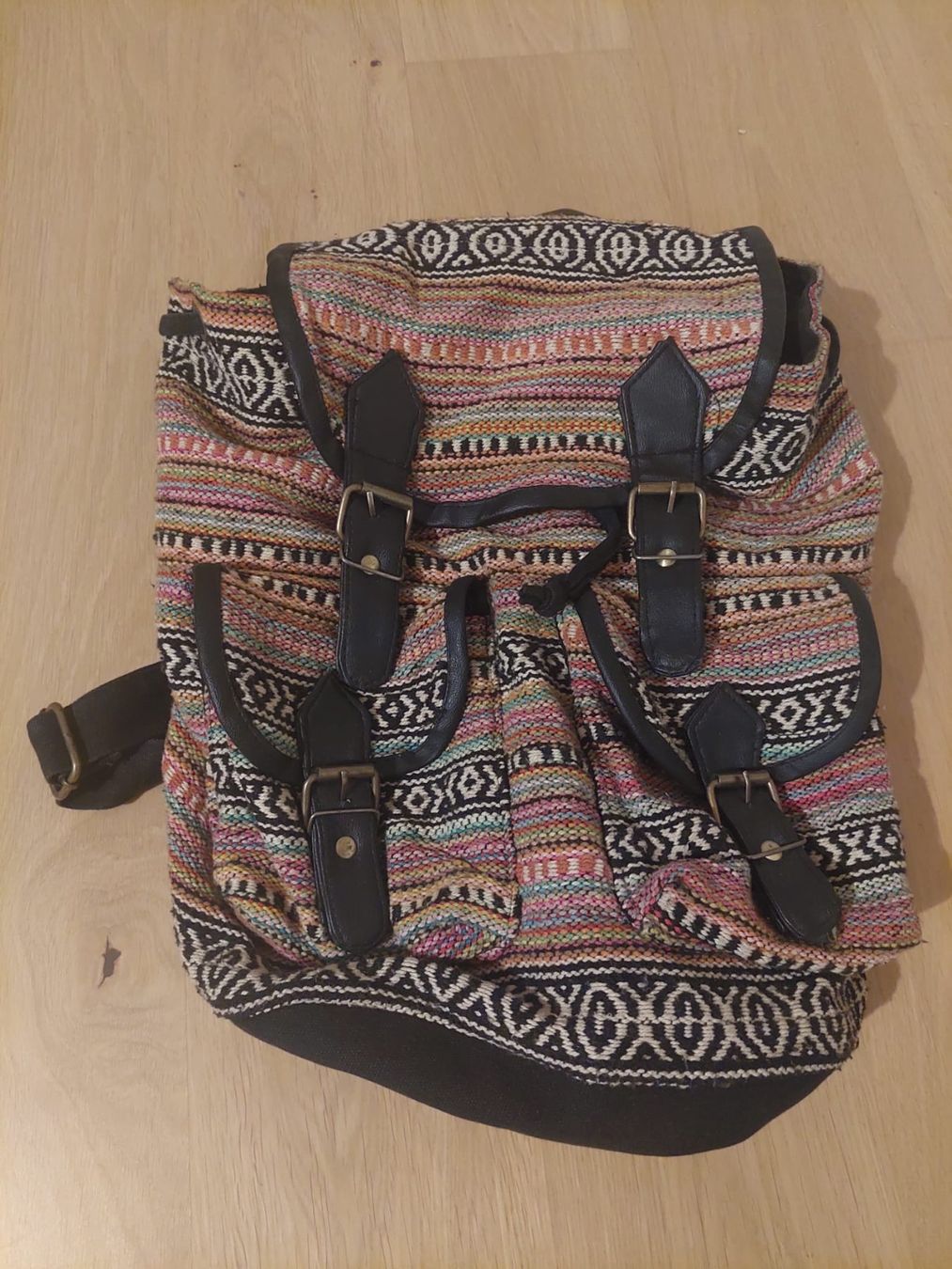 Zaini: Rucksack farbig / Boho / Festival – Usato da Frauenfeld venduto da sondereggerjessica