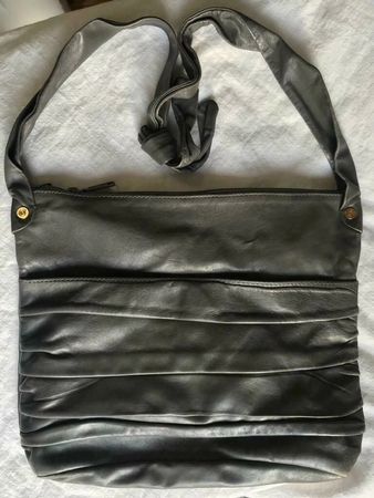 Vintage Grey Leather Bag / 80s design