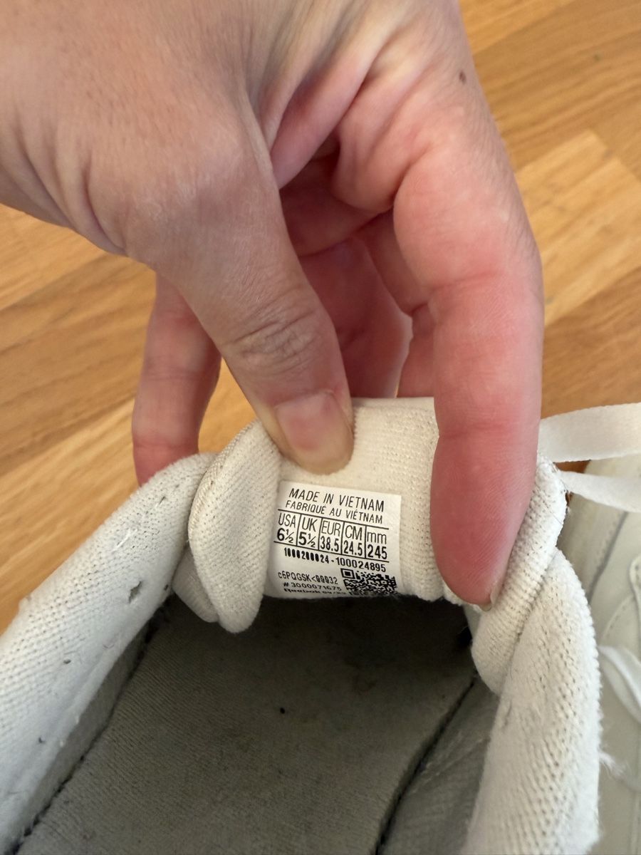 Damenschuhe: Reebok Classic Sneaker – Gebraucht aus Lichtensteig von moni_kuratli 1