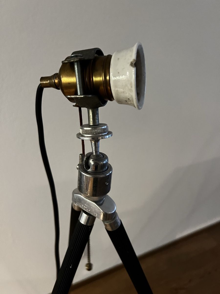 Lampen: Vintage Tripod Lamp - Adjustable Height – Gebraucht aus Zürich von stt_mm2f 1