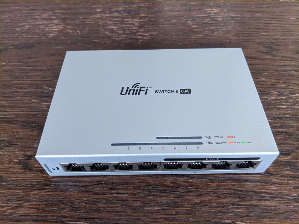 Ubiquiti UniFi US-8-60W PoE Switch (Gebraucht) in Delémont für CHF 142 ...