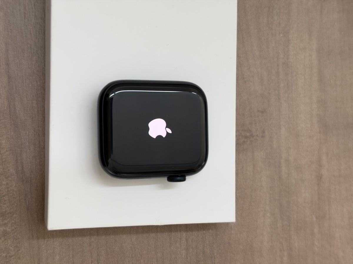 Apple Smartwatch: Apple Watch SE (Gen 2) GPS  – Gebraucht aus Zürich von mag_5hxv 1
