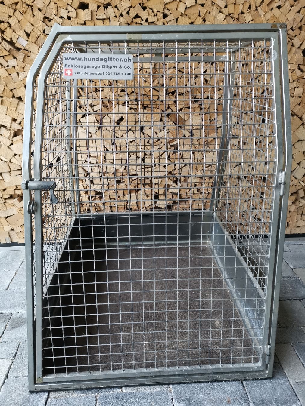 Cages, transport & sécurité: Hundebox – D'occasion à Oschwand par Ueli26