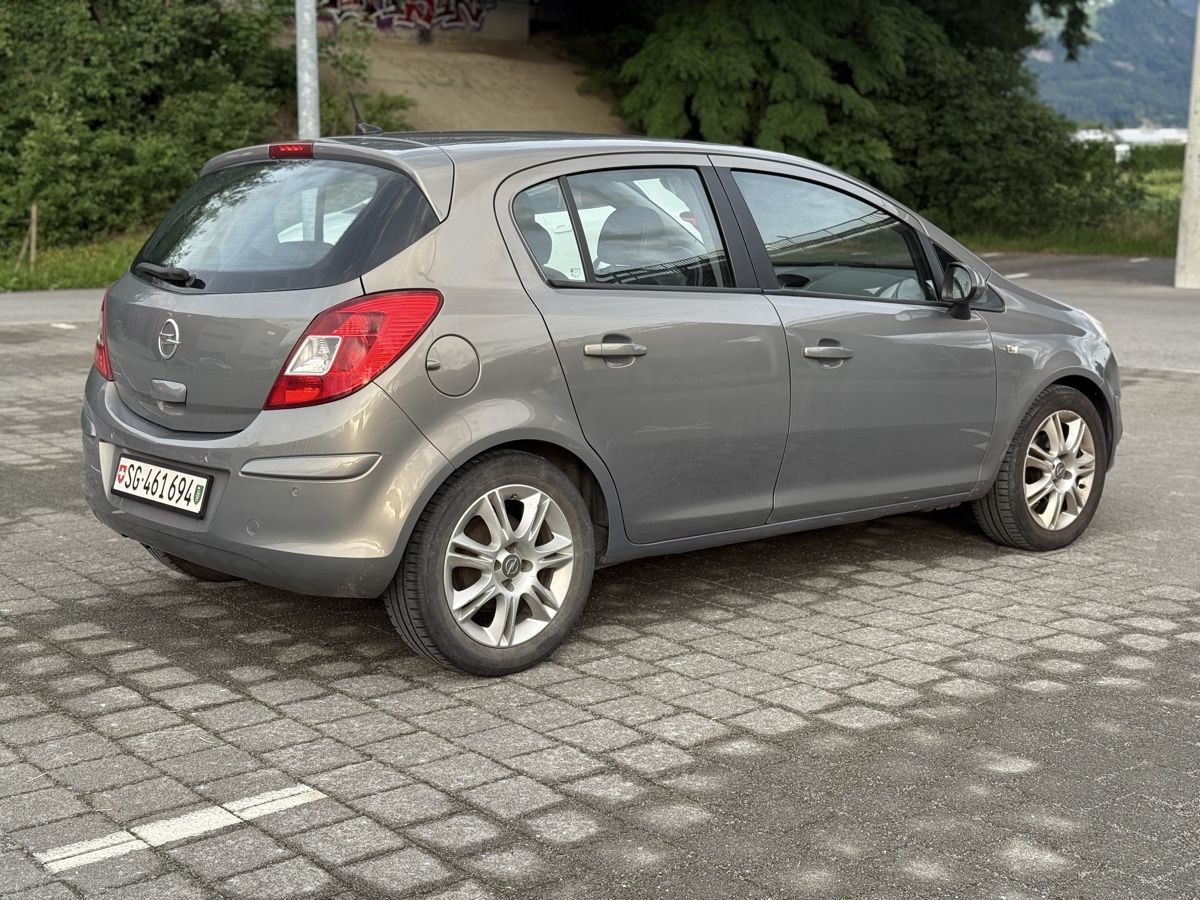 Opel Automobili: Opel Corsa D 14 eco – Usato da Buchs SG venduto da JohnsonRay 2