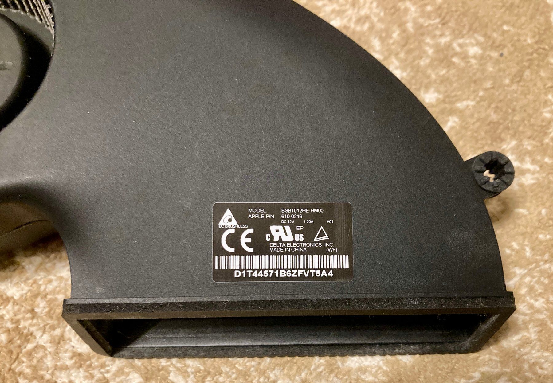 Apple PC: Lüfter Late 2014 iMac 27" – Usato da Saas-Grund venduto da GarageSaleToday 1