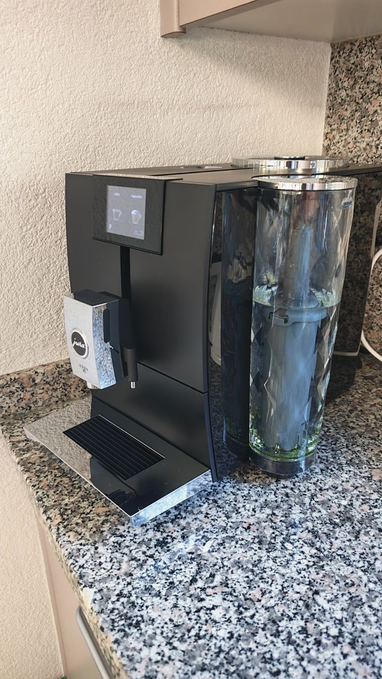 Jura Macchine per caffè & Macchine per espresso: JURA ENA 8 – Usato da Krauchthal venduto da Schmibi 2