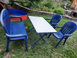 Gartentisch mit Bank & Stühle