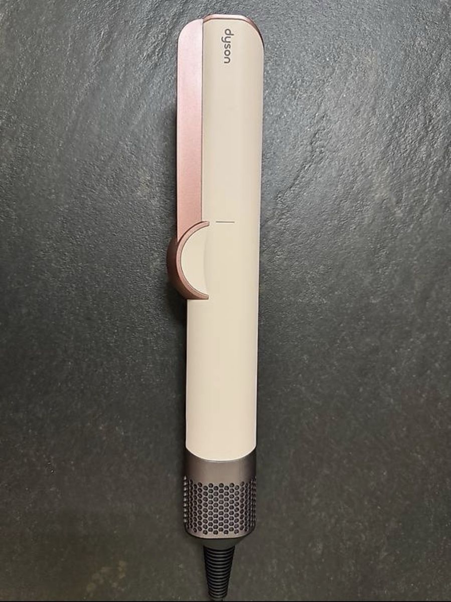 Dyson Sèche-cheveux: Dyson Airstrait – D'occasion à Bonaduz par lad_87ww