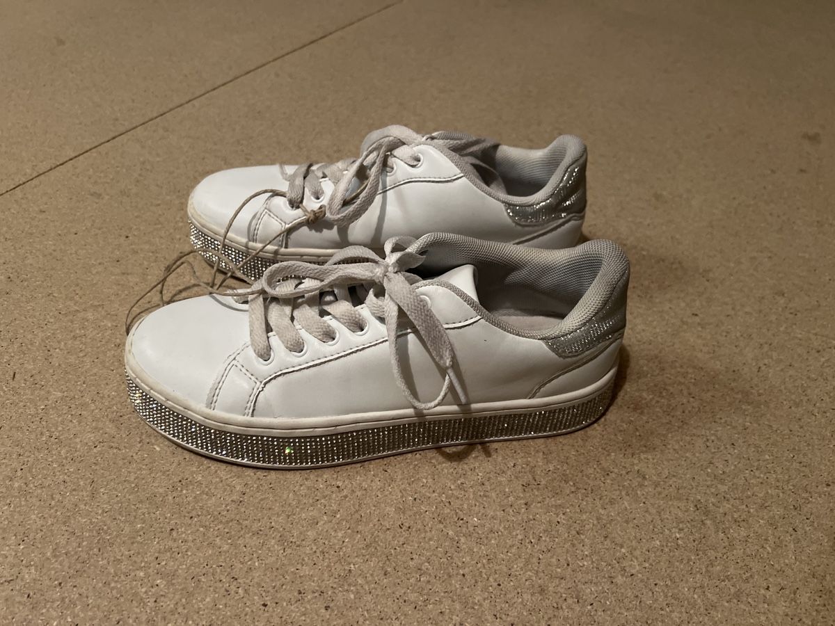 Dosenbach Scarpe per ragazze: Mädchen Schuhe gr36 – Usato da Zell  ZH venduto da sweety052