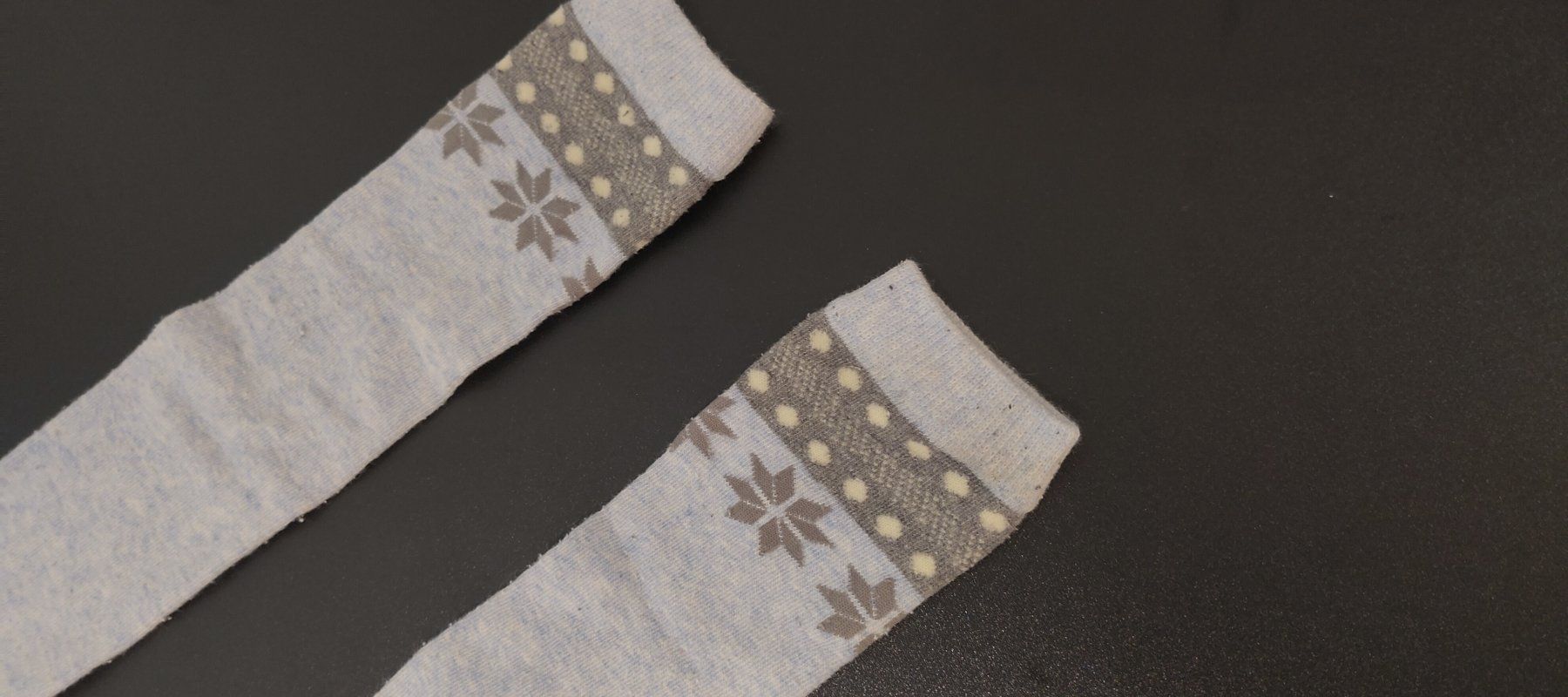 Strumpfhosen & Leggings: Kinder Strumpfhose Norwegermuster Hellblau Grau Gr. ca. 110 – Gebraucht aus Felben-Wellhausen von Awallner 1