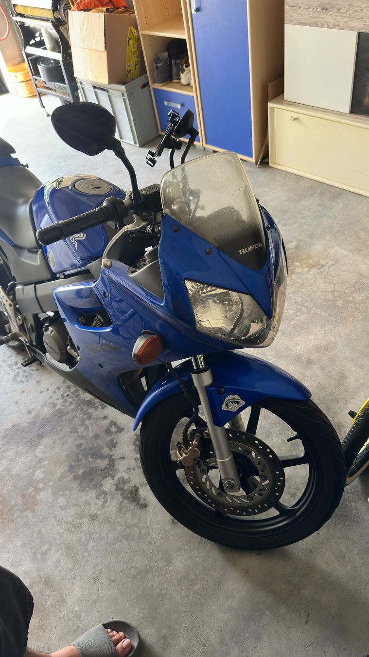 Honda Strada: Honda CBR125R – Usato da Basel venduto da leo_6vrx 3