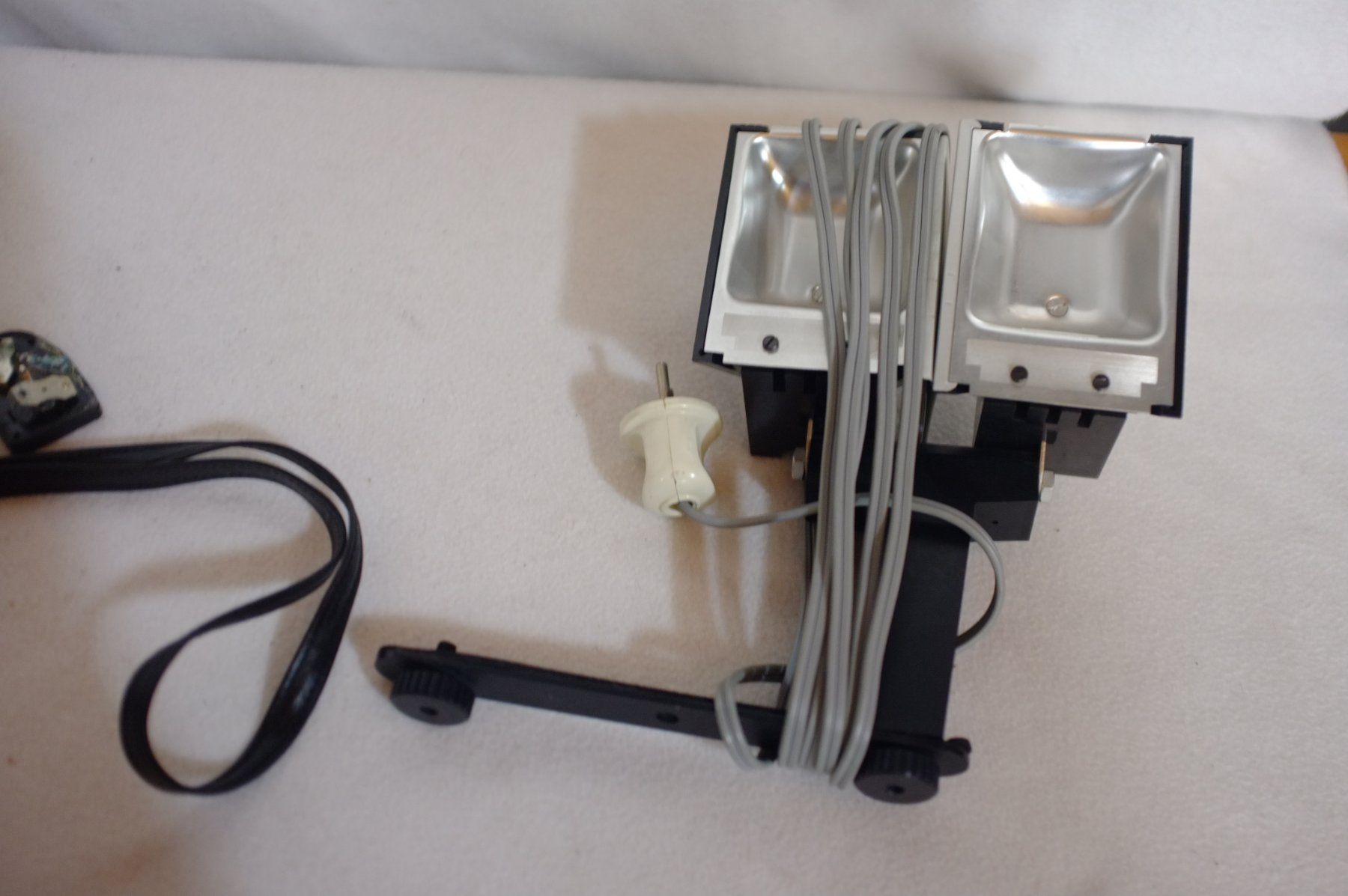 Bolex Kamera: Bolex 250 REDUZIERTE PREIS – Defekt aus Ennenda von HOLMEX 8