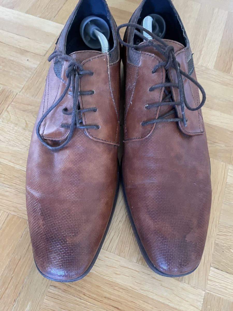 Scarpe da uomo: Herrenschuhe Venice .Leder.Gr.44 – Usato da Basel venduto da Kamberly 3