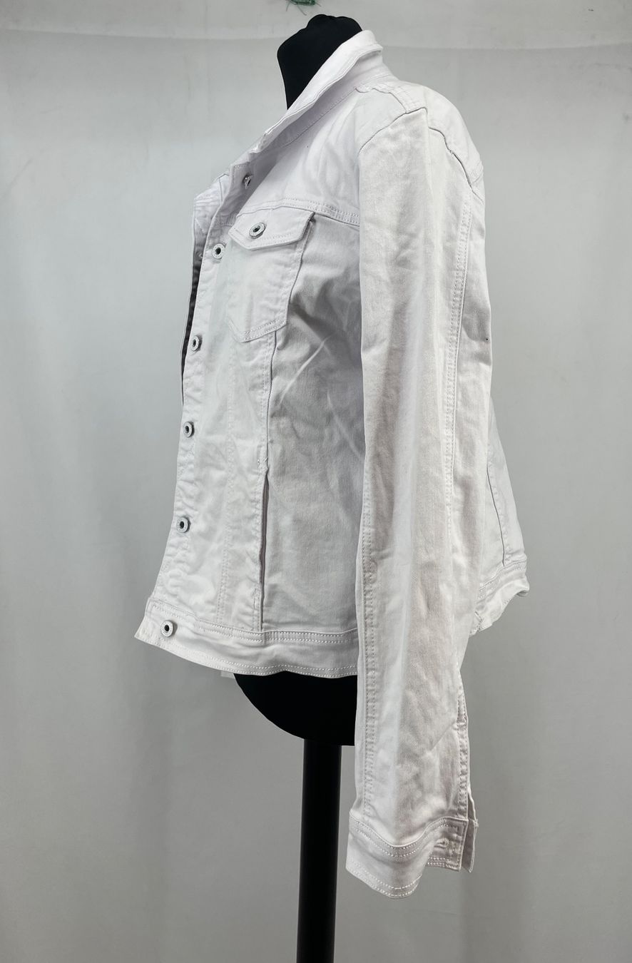 Giacche: Veste blanche en jeans 44 – Usato da Lausanne venduto da PlusValue_Lausanne 2