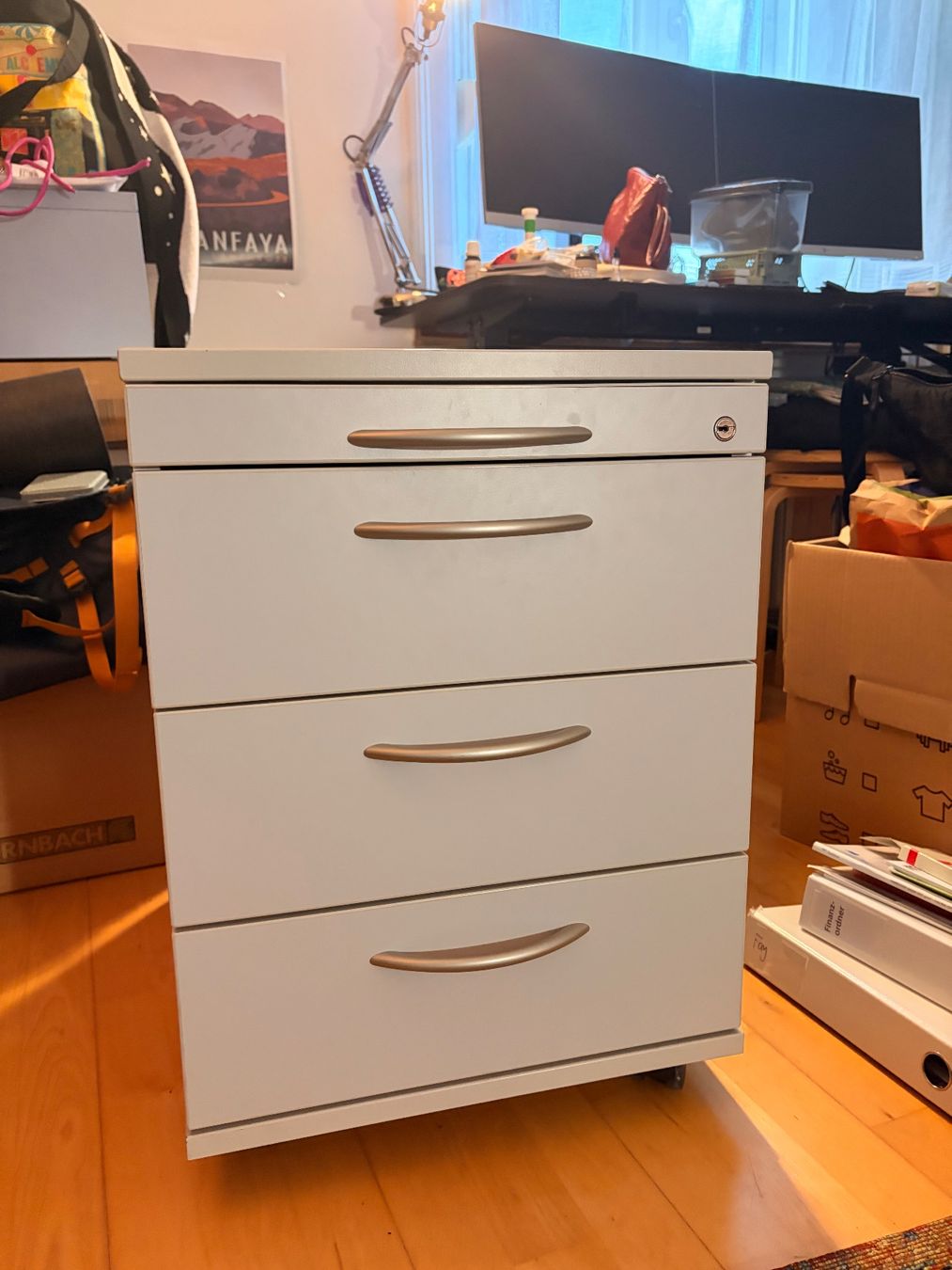 Banconi: Büro Rollcontainer mit Schubladen 49x59x55 cm – Usato da St. Gallen venduto da spotifay