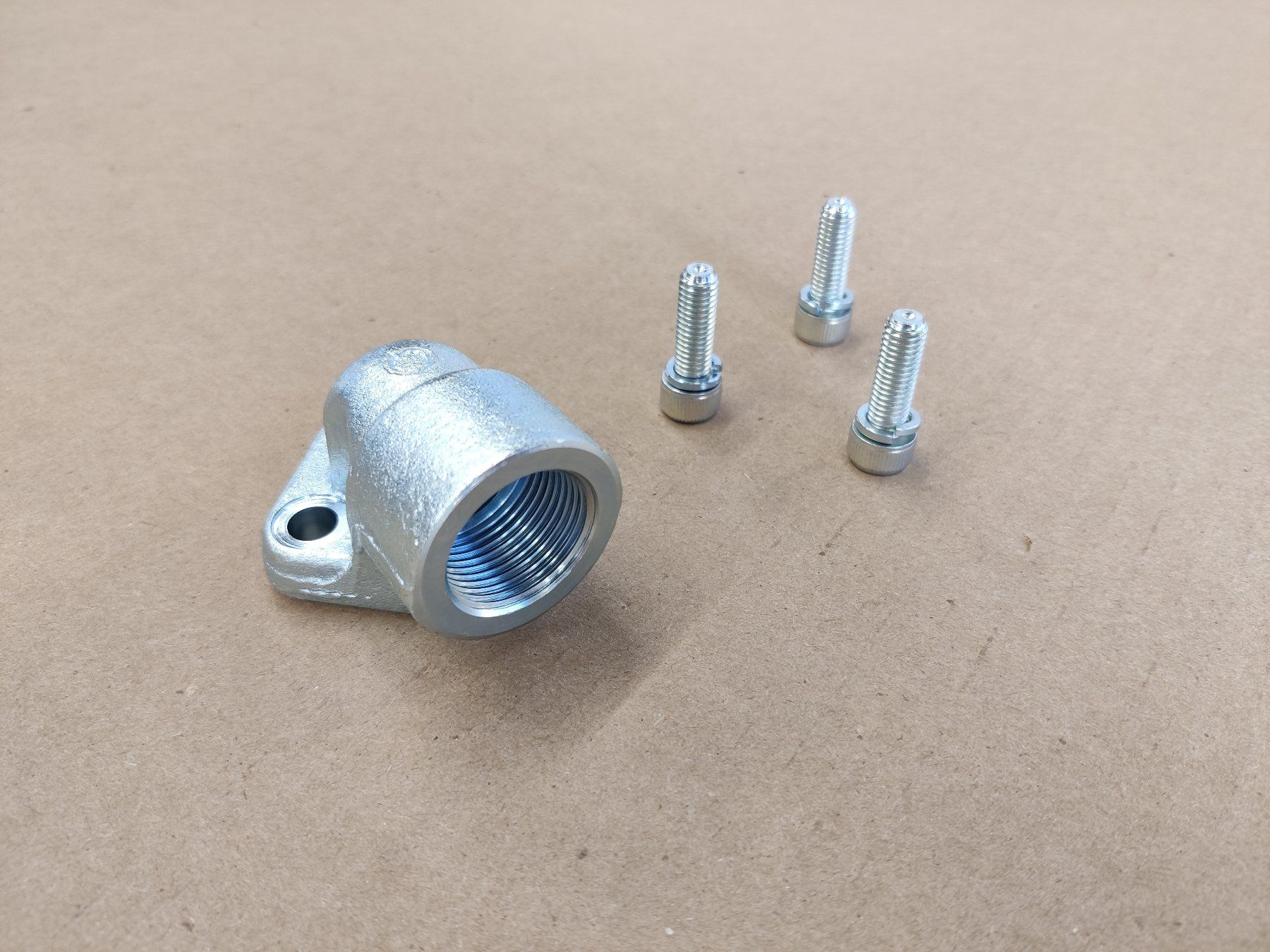 Pumpen & Teile: Winkel-Flanschstutzen RPA 2/34M – Neu und originalverpackt aus Fischbach-Göslikon von Elektromech_Verkauf 1
