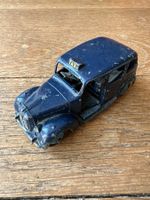 Dinky Toys Austin Taxi