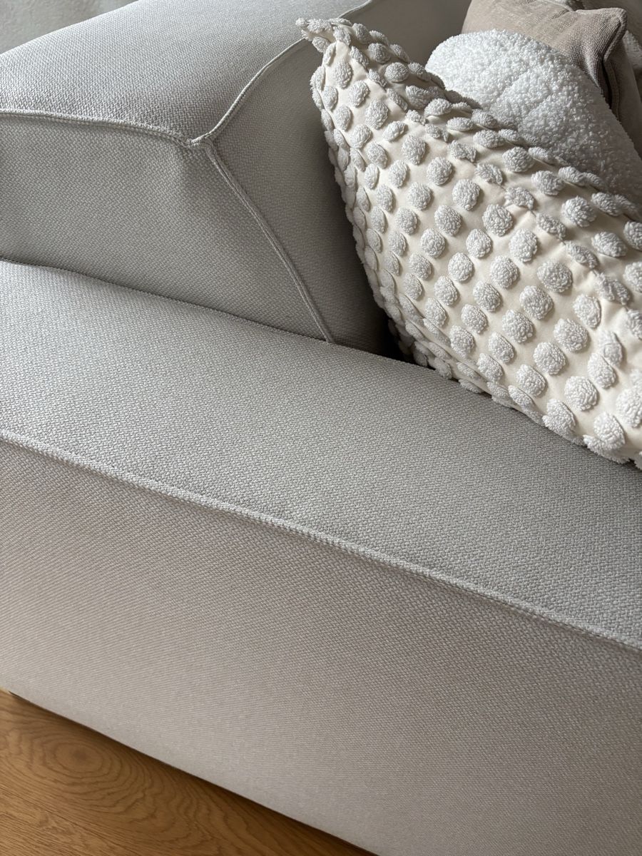 Divani: Sofa Micadoni Jodie Neupreis 2200CHF – Nuovo (secondo la descrizione) da Aarau venduto da Nancy69 2