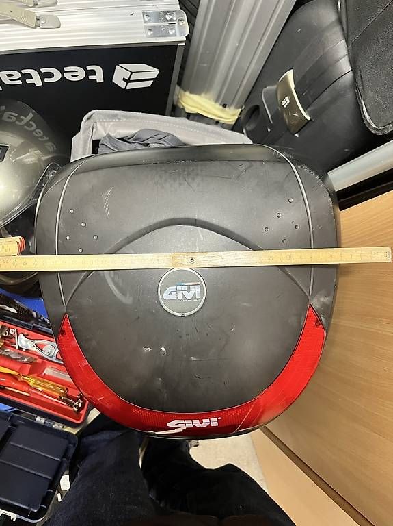 Topcase: Motorrad Top Case Givi – Gebraucht aus Effretikon von seb_29qp 4