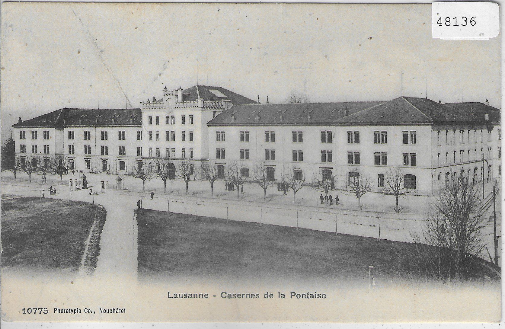 Cartoline postali: Lausanne - Casernes de la Pontaise – Difettoso da Ettingen venduto da Kartenplanet