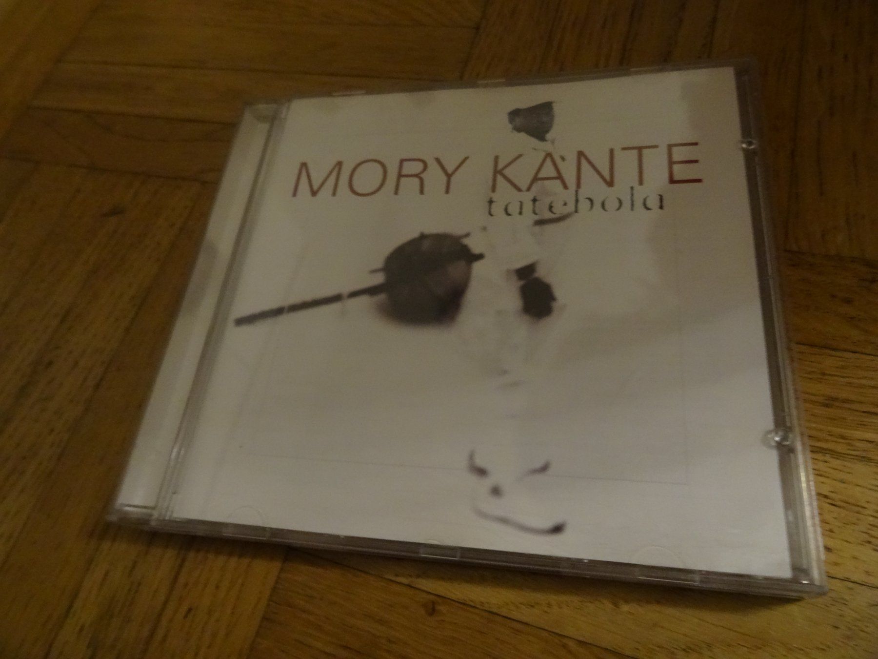 CD: Mory Kante - Tatebola CD – Usato da Olten venduto da Disc-Ausverkauf