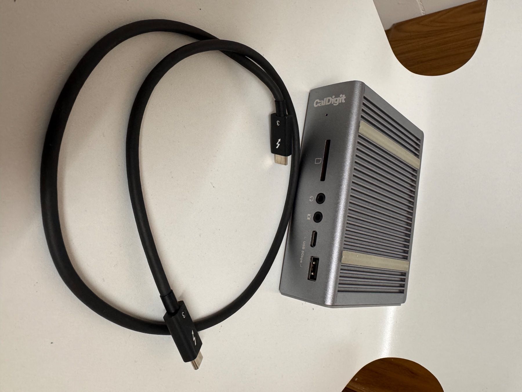 CalDigit Dockingstation: CalDigit TS3 Plus – Gebraucht aus Lenzburg von _remus_ 1